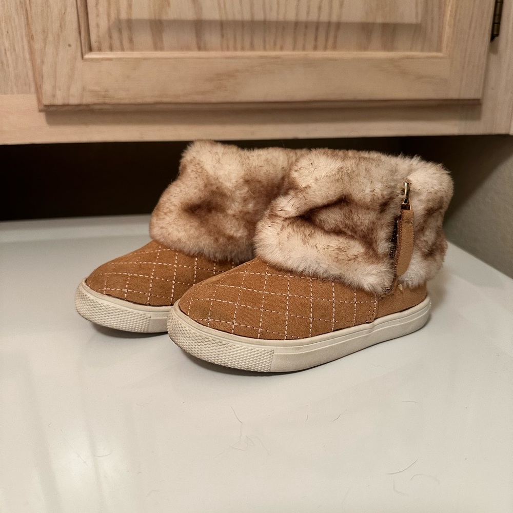 Cozy Tan Kids Shoes with Faux Fur Trim